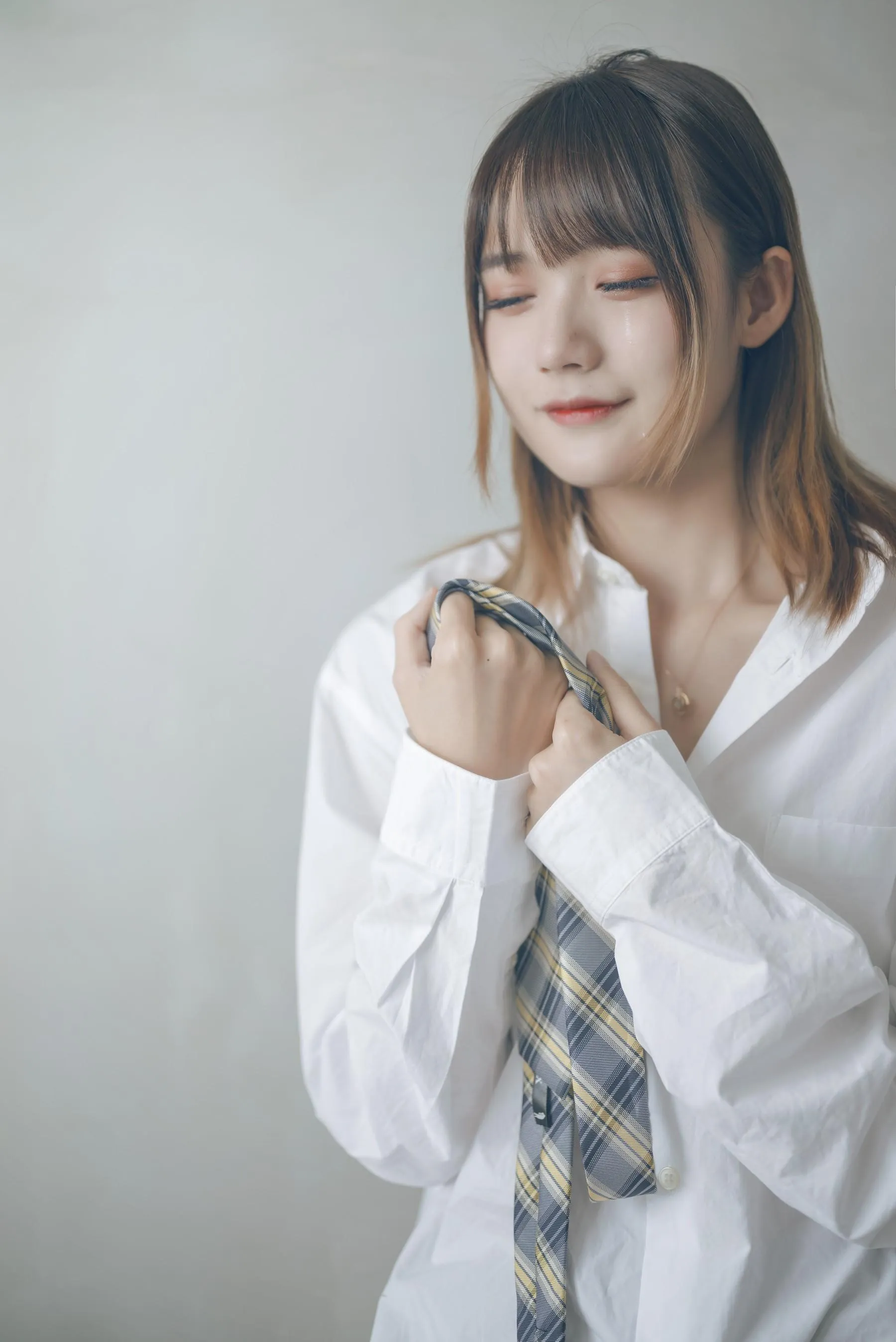 [艺图语] 2022.05.27 你的味道 兔子Zzz不吃胡萝卜 [37P]插图1